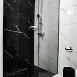 Appartamento The Pearl Luxury Néa Péramos